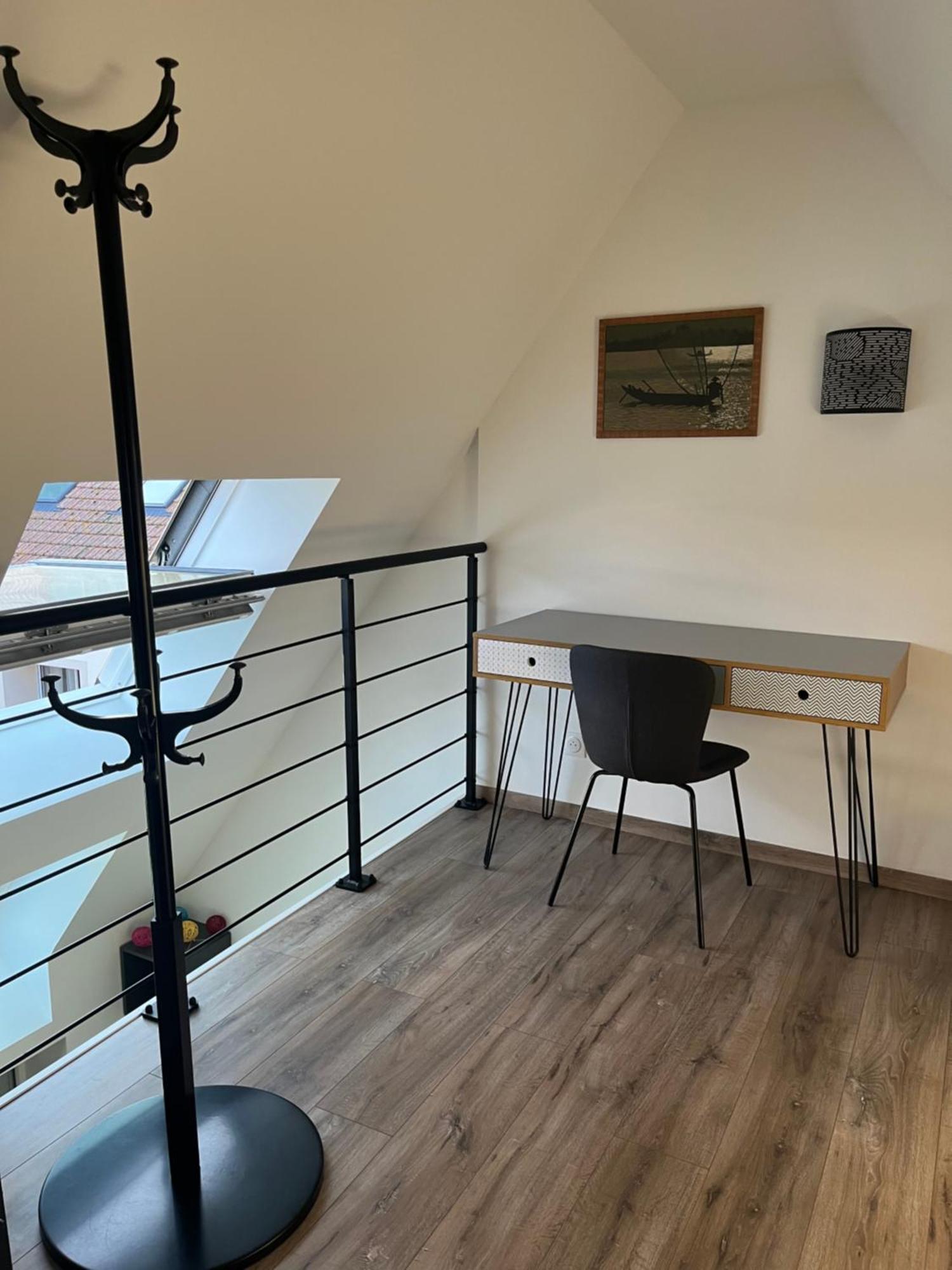 Maison Renovee Au Calme Bieville-Beuville Exteriér fotografie